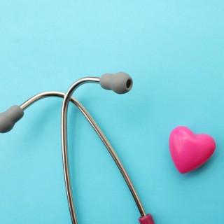 srce-i-stetoskop-320x320